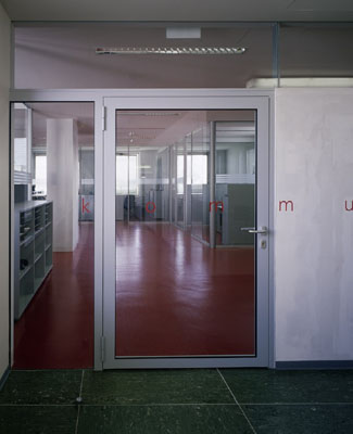 Ingeborg Kumpfmller, Gestaltung Eingangsbereich, 2002