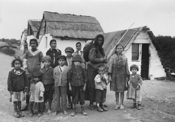 Roma-Siedlung Mörbisch, 1930er-Jahre, Foto: Burgenländisches Landesarchiv Eisenstadt