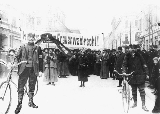 Sozialdemokratische Kundgebung für das Frauenwahlrecht, Wien-Ottakring, 1913, Foto: Kreisky Archiv