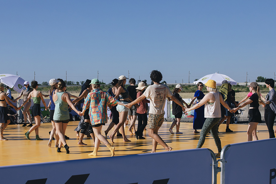 25_PublicMoves_FototerminSeestadt_ElizabethWard_c_yakoone_17
